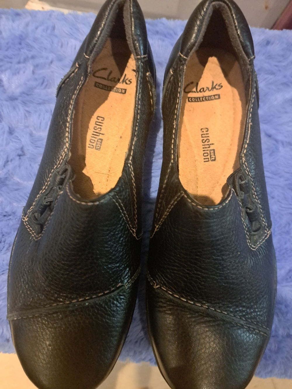 Clarks Black Leather Slip-On Comfort Shoes - Picture 2 of 4
